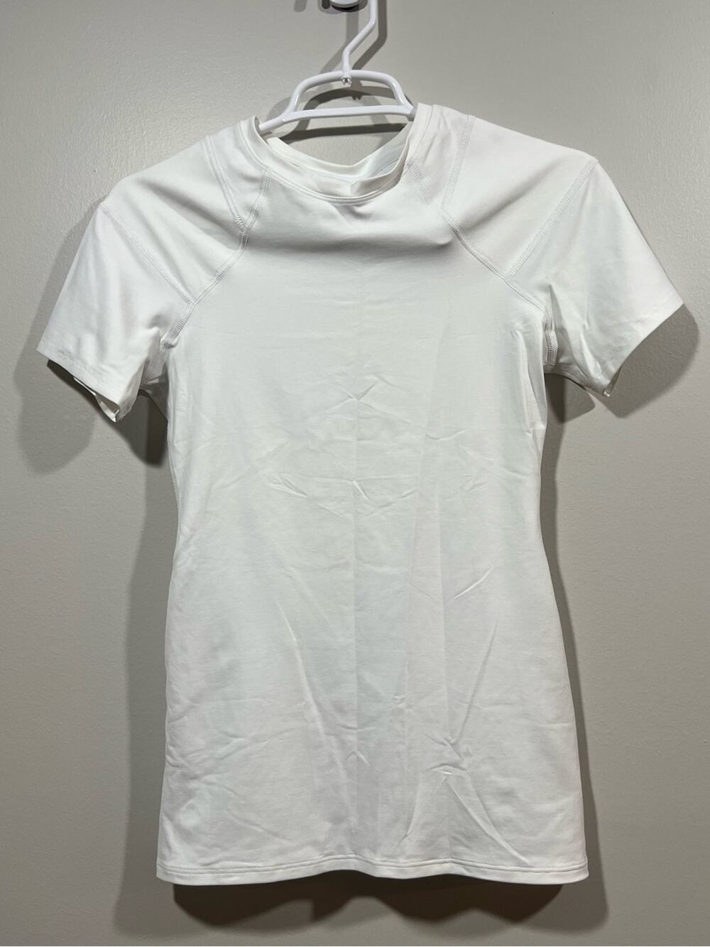 Tommie Copper Women's White Short-Sleeve Athletic Tee Size Medium